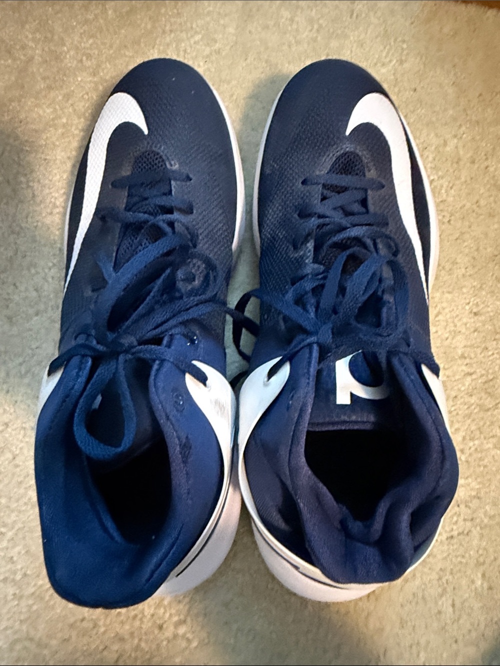 Nike Navy and White Basketball Training Sneakers size 11